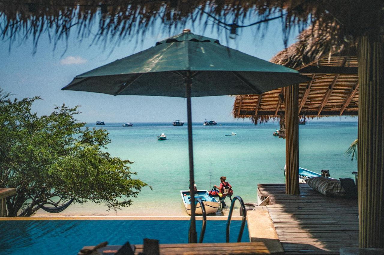 New Heaven Dive School And *